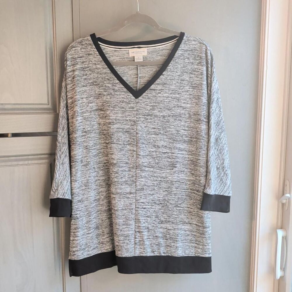Liz-claiborne Women's Grey and Black Shirt